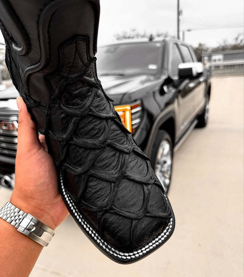 2025 Men's Pirarucu Leather Square-toed Boots