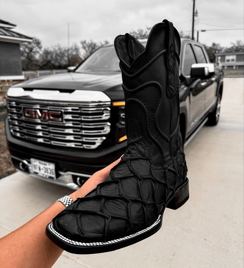 2025 Men's Pirarucu Leather Square-toed Boots