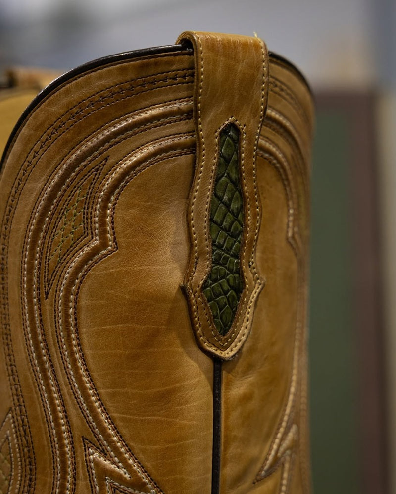 2025 Vintage Embroidered Alligator Knight Boots