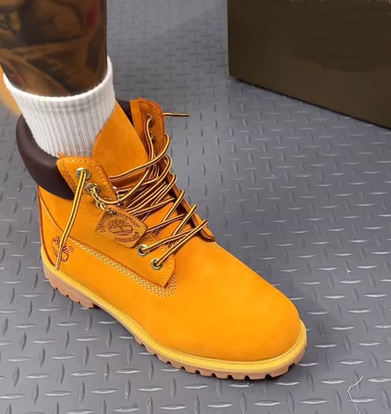 Amber Classic Boots