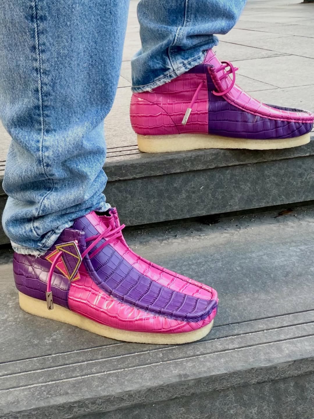 Lavender Croc-Embossed Leather Shoes