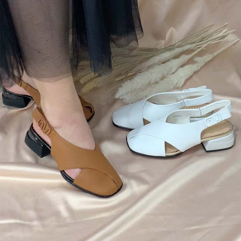 Comfortable Casual Thick Heeled Sandals