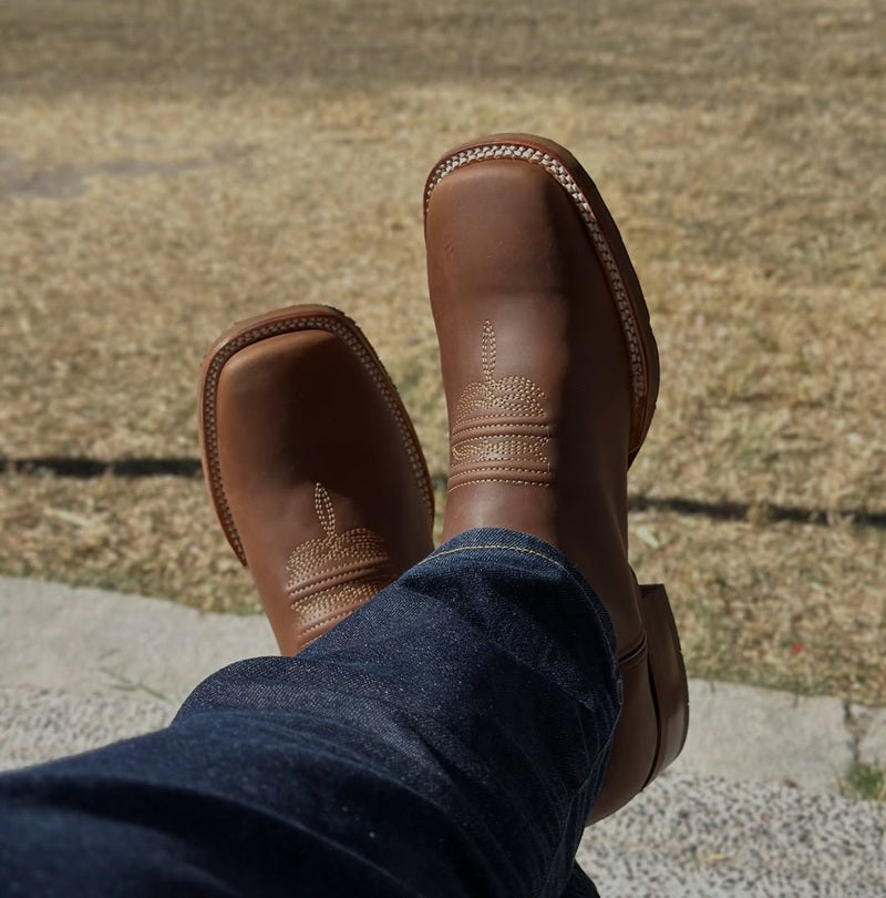 Men's Hand-embroidered Leather Knight Boots