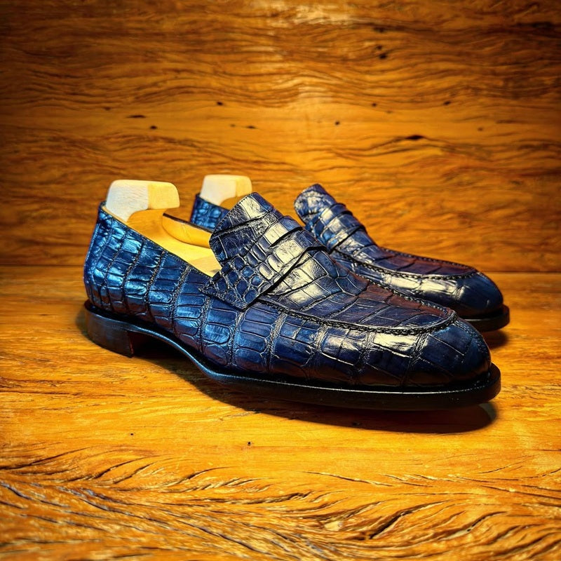 Men's Crocodile-patterned Low-top Embossed Leather Shoes