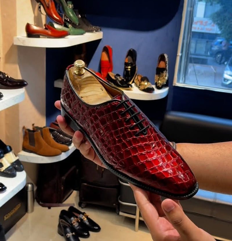 Men's Crocodile-Embossed Leather Shoes