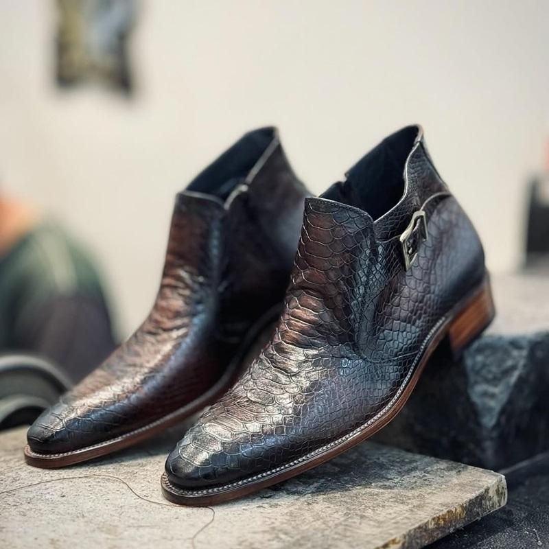 2025 Crocodile Leather Boots With Buckle