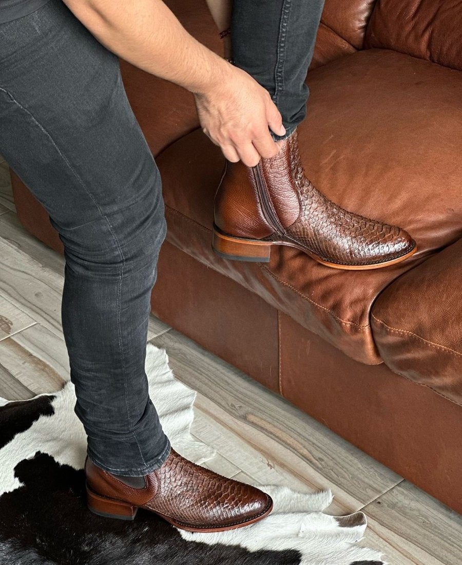 Darren Boots
