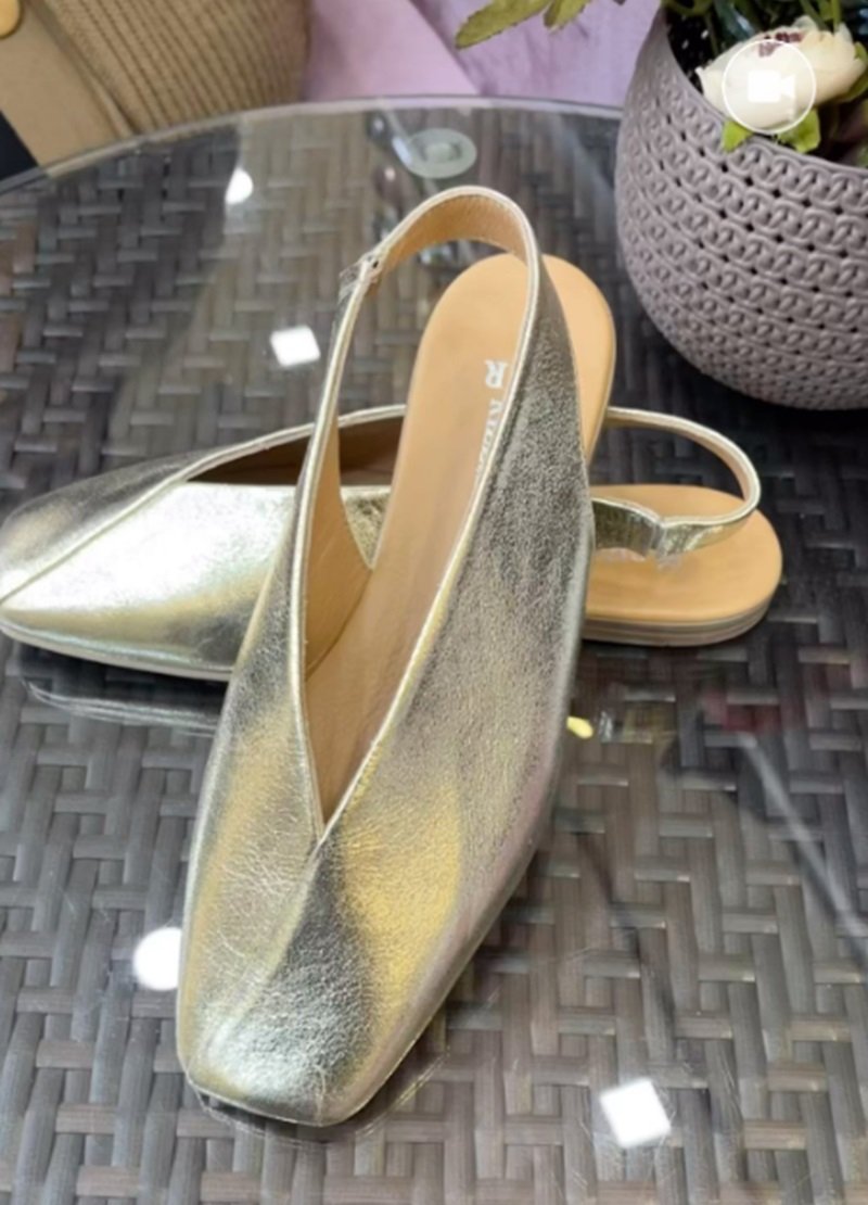 Golden Leather Square-toed Shallow-toe Sandals