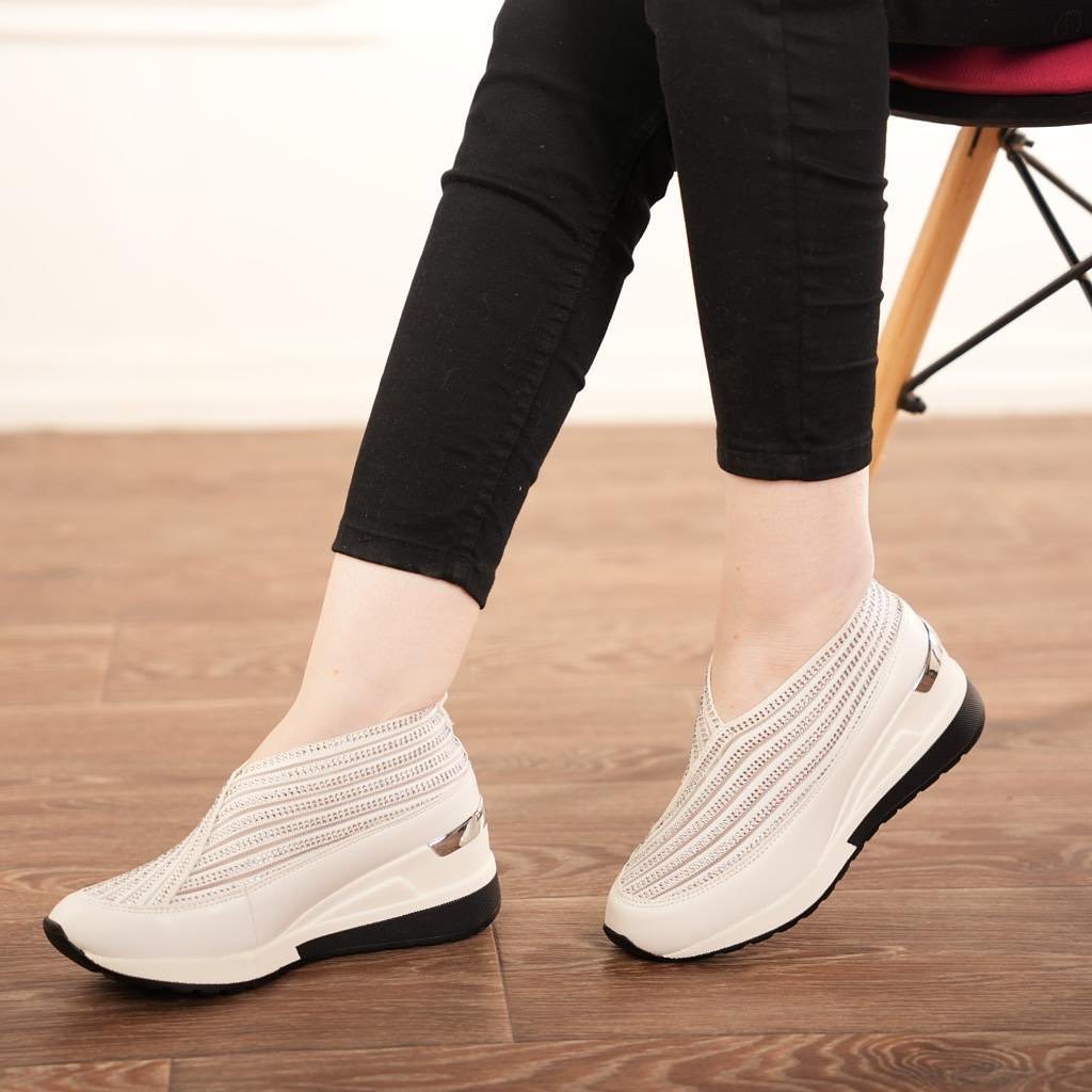 Joint Nude Folding Casual Shoes