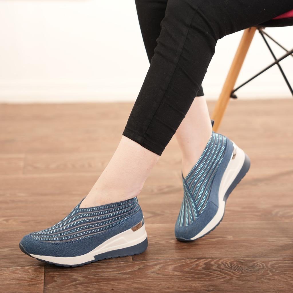 Joint Nude Folding Casual Shoes