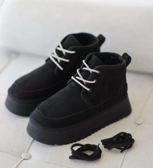 Hugo Lace Up Thick Soled Women's Boots With Fur Insid