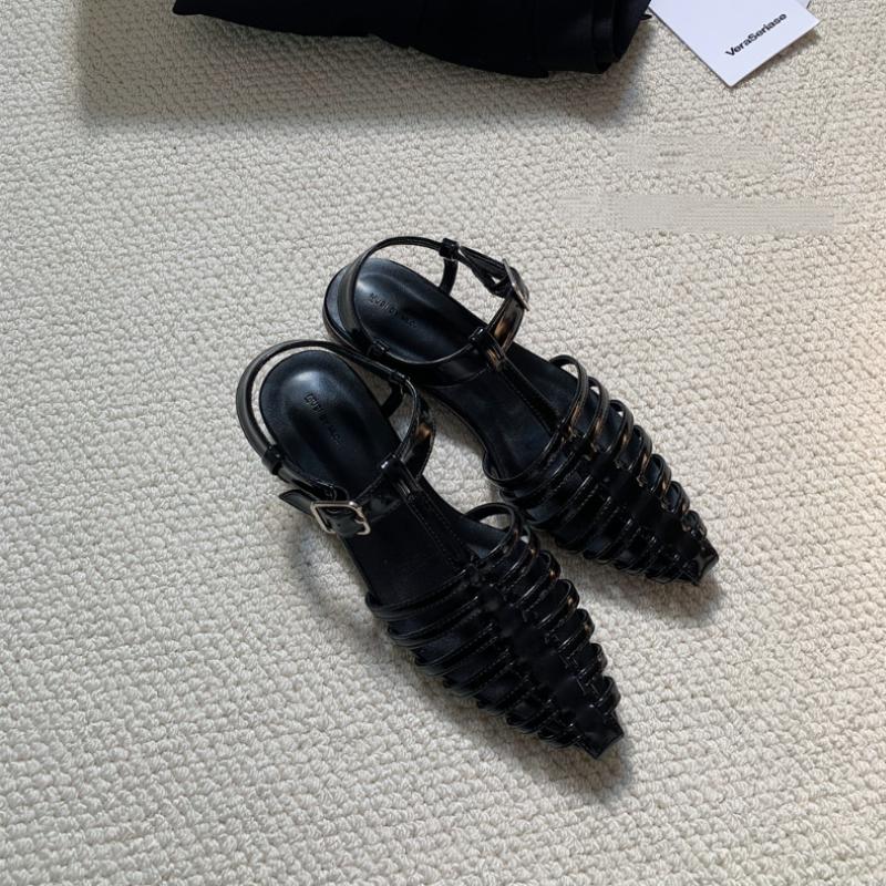 Women's Pointed Toe Retro Flat Toe Sandals