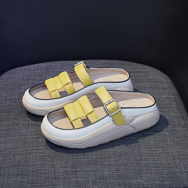 Women's Retro Thick Sole Low-cut Beach Sandals