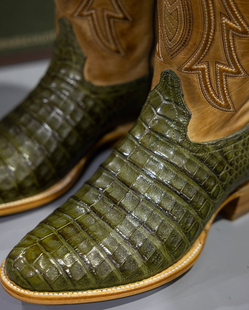 2025 Vintage Embroidered Alligator Knight Boots