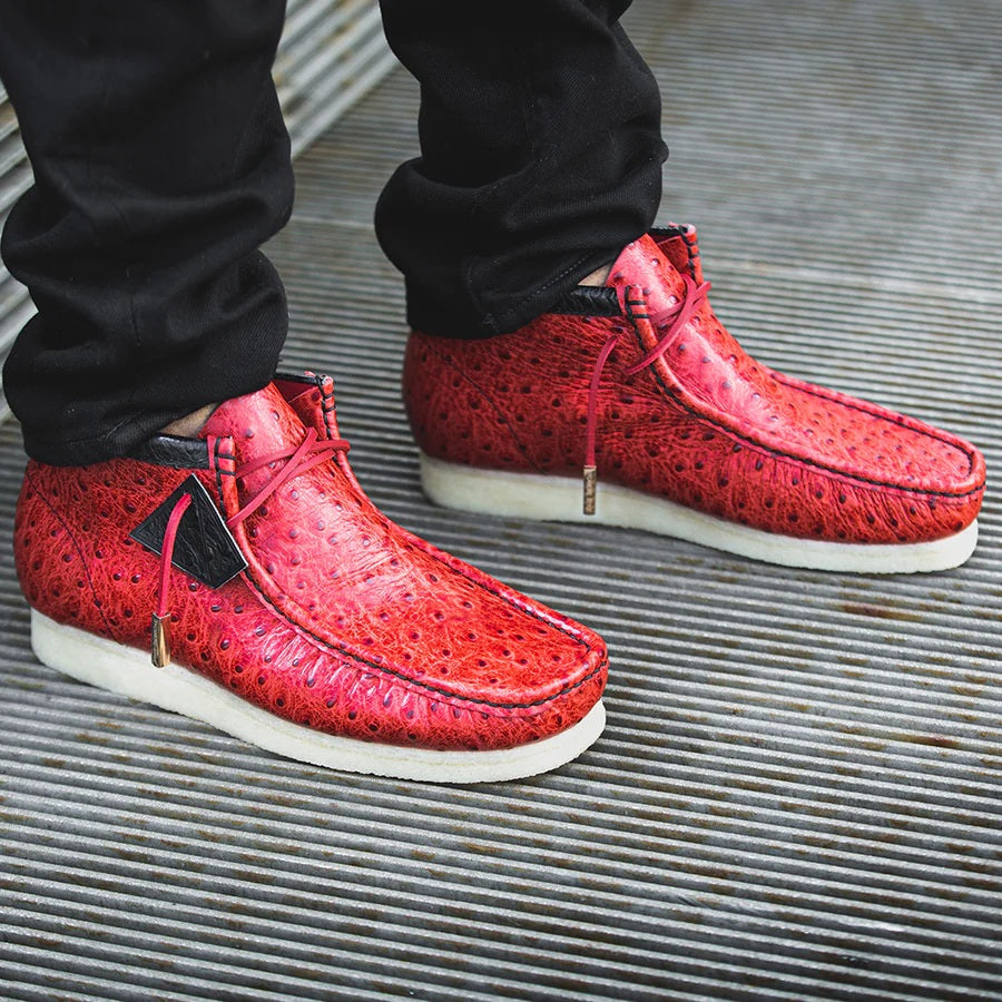 Men's Ostrich-Embossed Leather Shoes