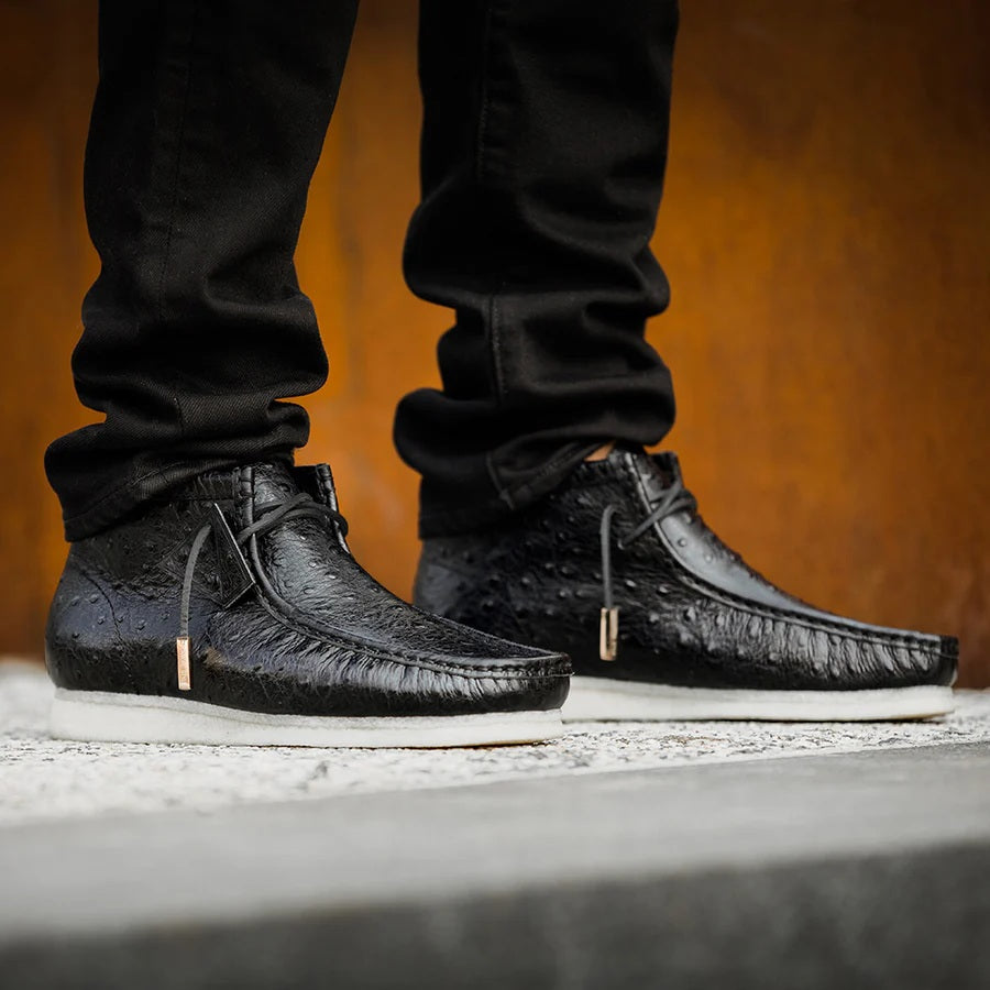 Men's Ostrich-Embossed Leather Shoes