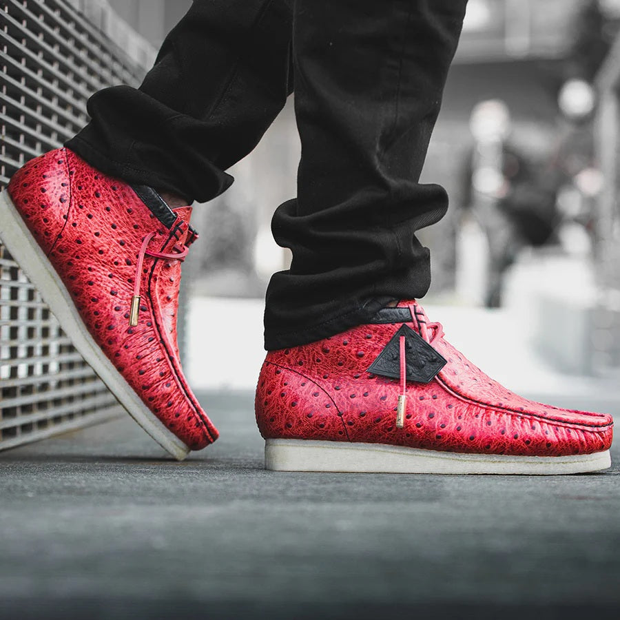 Men's Ostrich-Embossed Leather Shoes