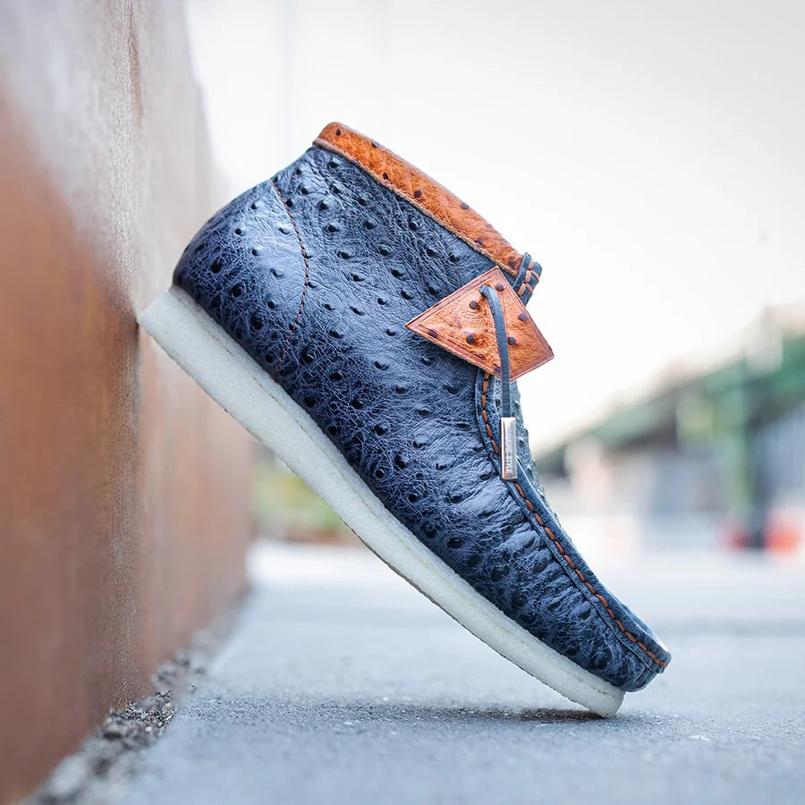 Men's Ostrich-Embossed Leather Shoes