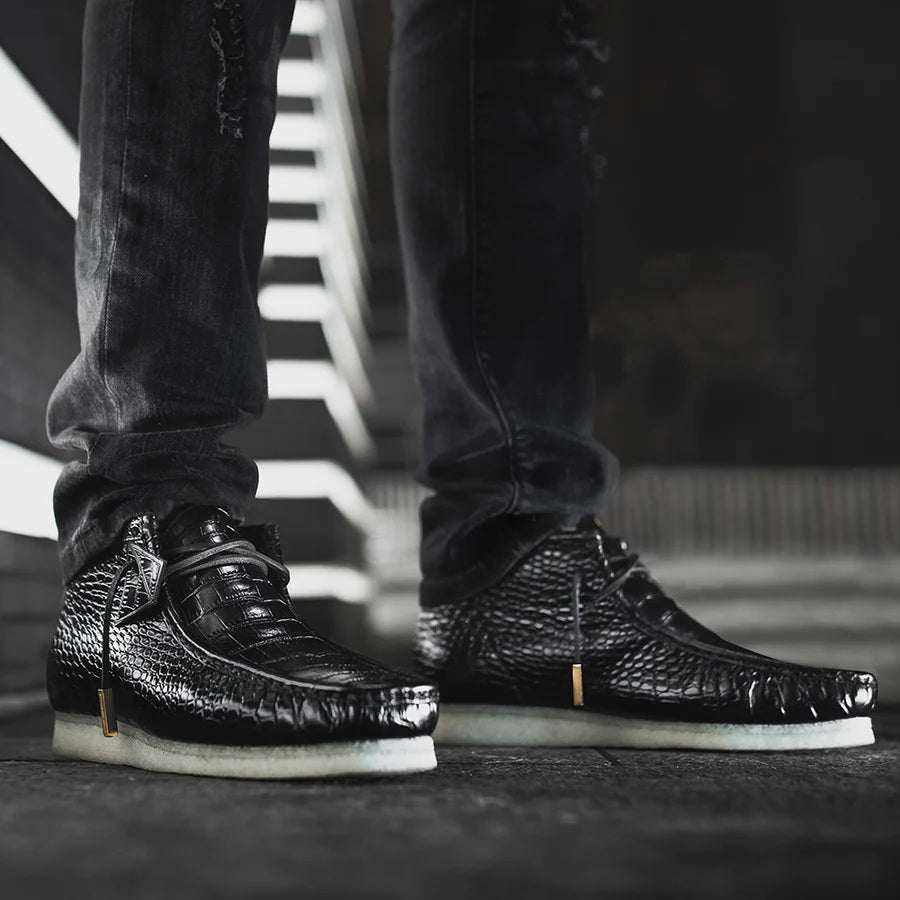 Men's Crocodile-Embossed Leather Shoes