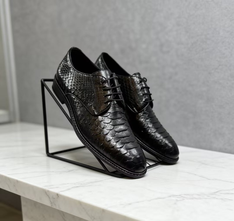 Men's Crocodile-Embossed Leather Shoes