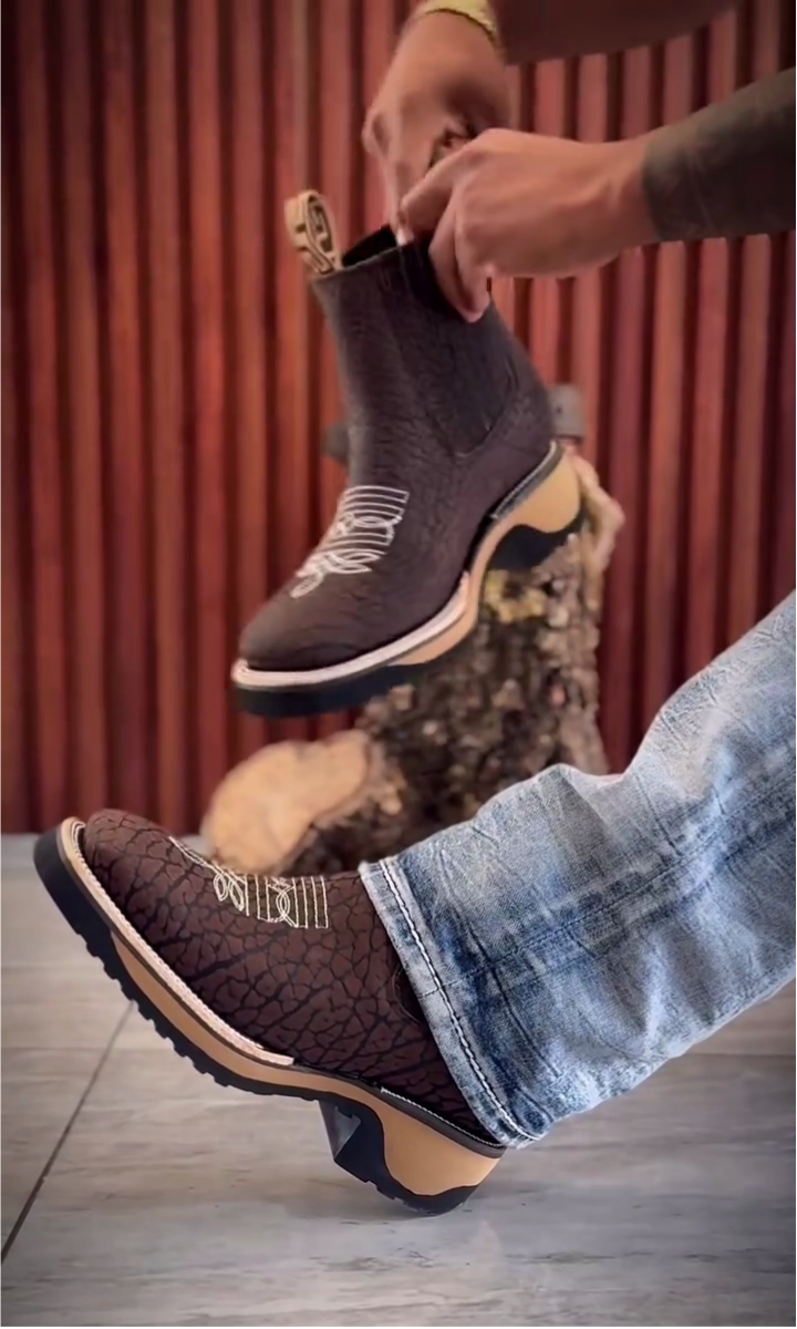 Men's Cracked Leather Square Toe Cowboy Boots