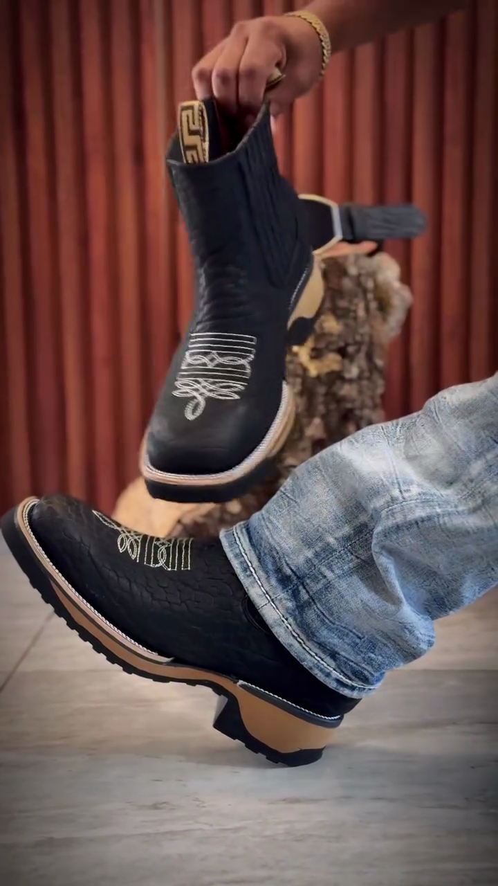 Men's Cracked Leather Square Toe Cowboy Boots