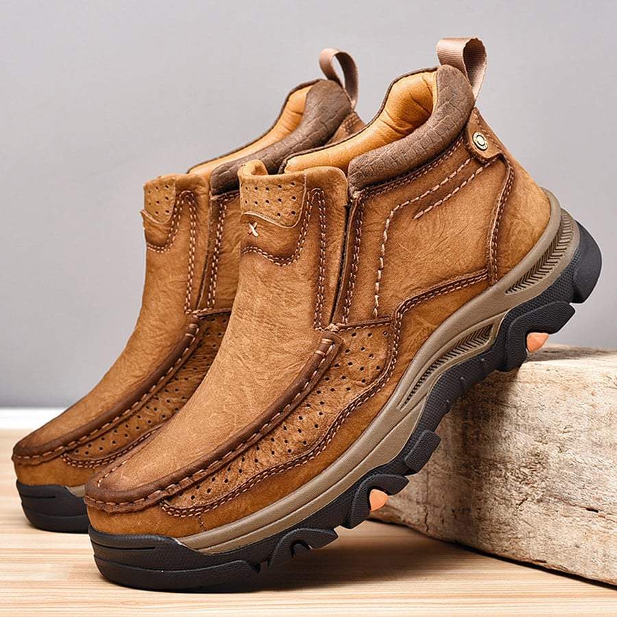 Men's Classic Ankle Boots With Supportive Orthopedic Sole