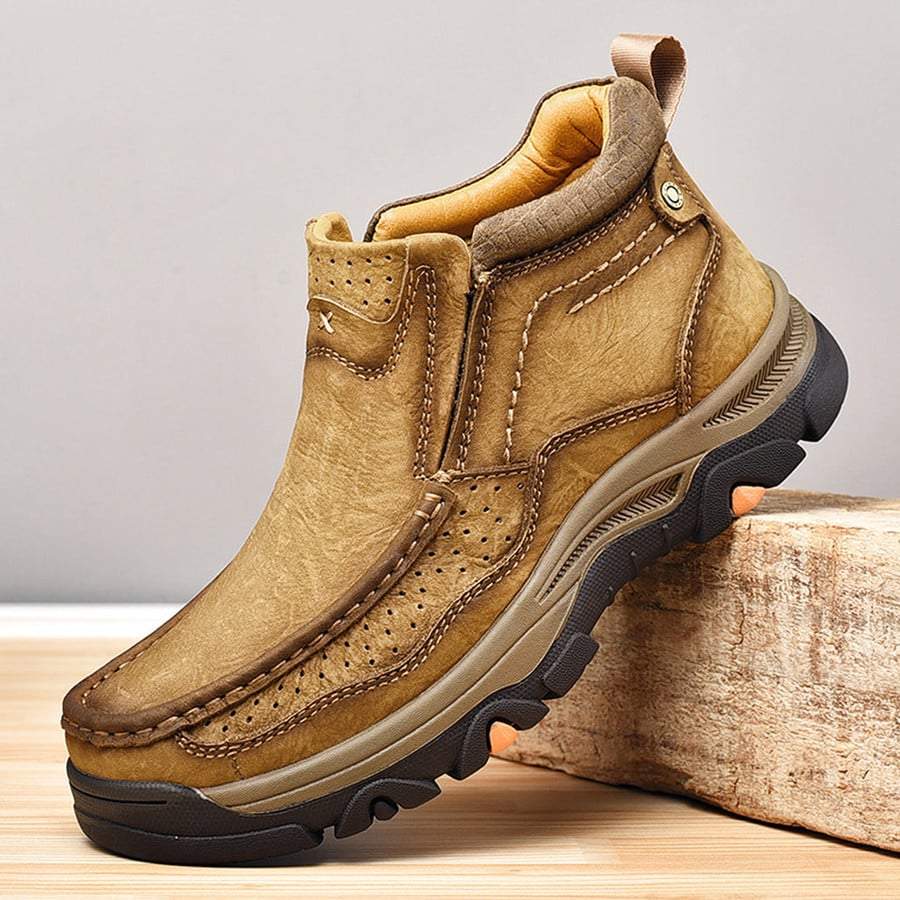 Men's Classic Ankle Boots With Supportive Orthopedic Sole