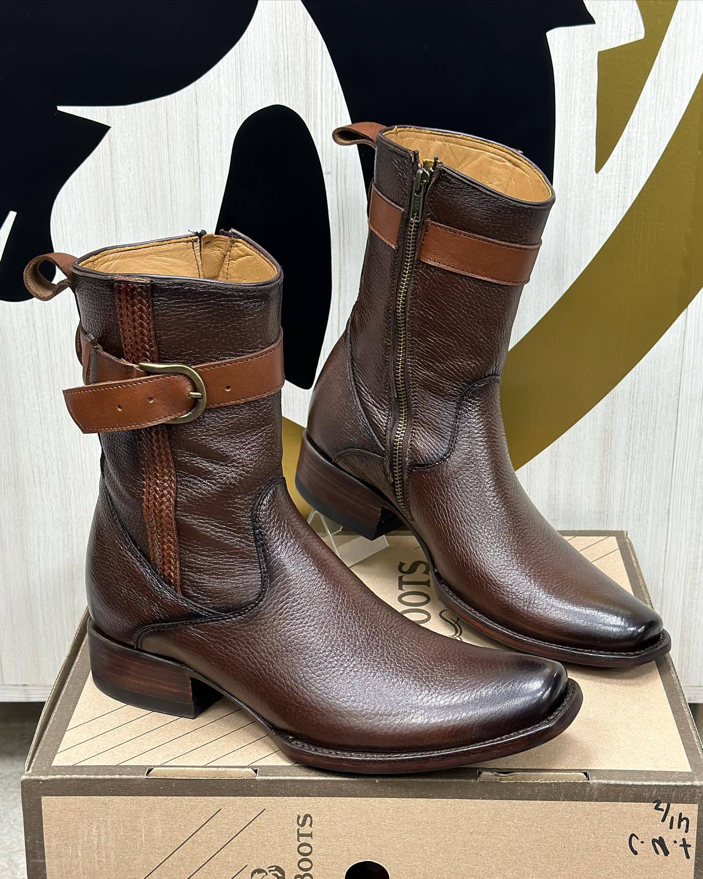 2024 Men's Purely Handcrafted Cowhide Boots