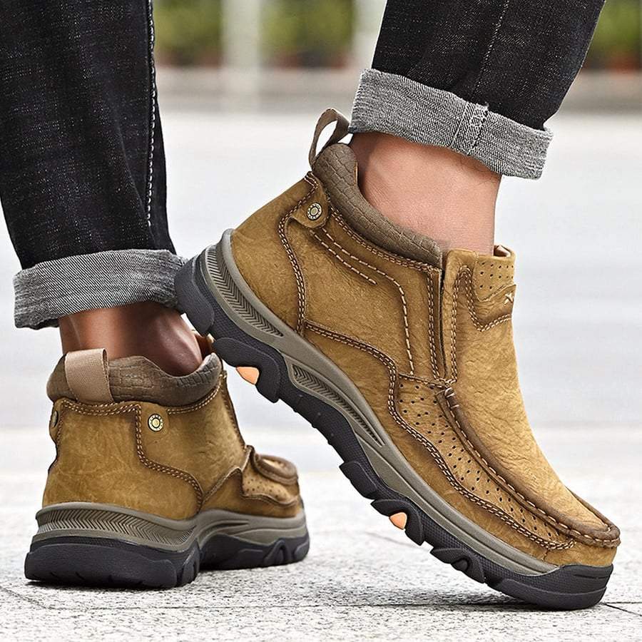 Men's Classic Ankle Boots With Supportive Orthopedic Sole