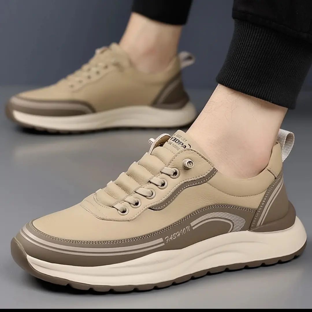 Men's Breathable Non-slip Soft-soled Casual Sports Shoes