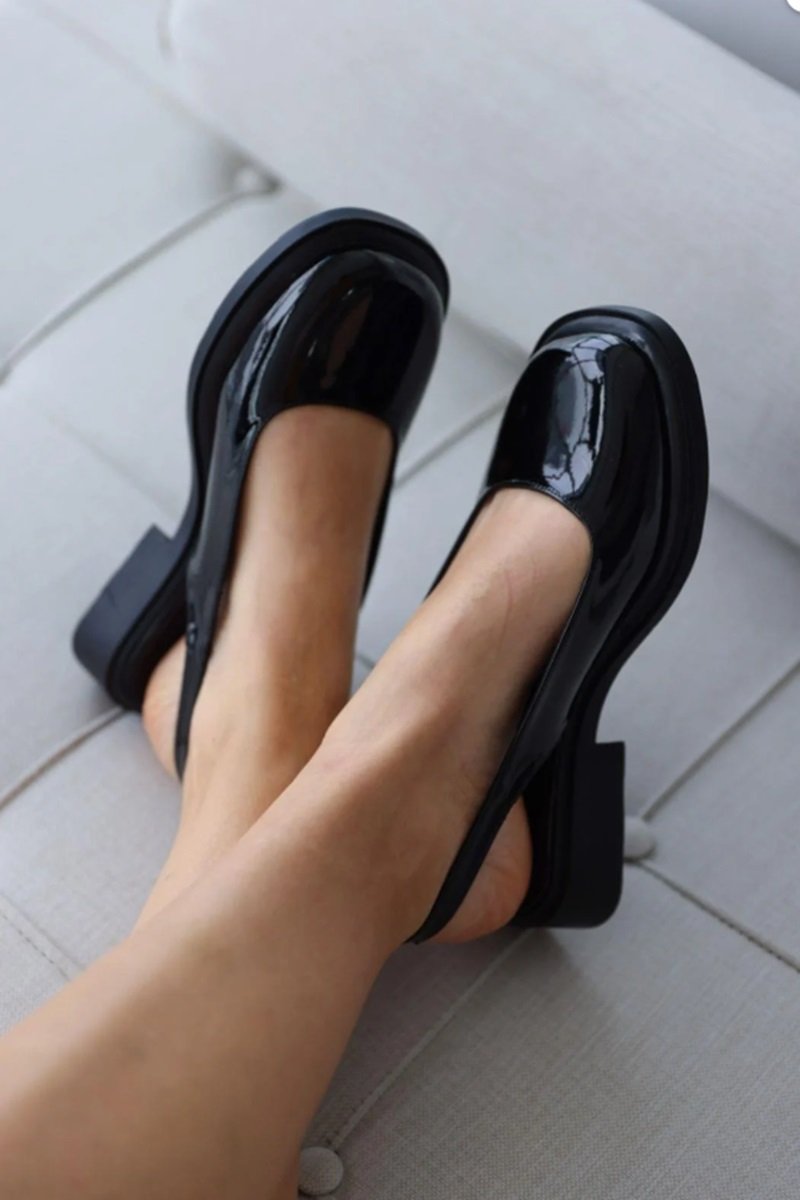 Lorry Low Heeled Ballet Flats