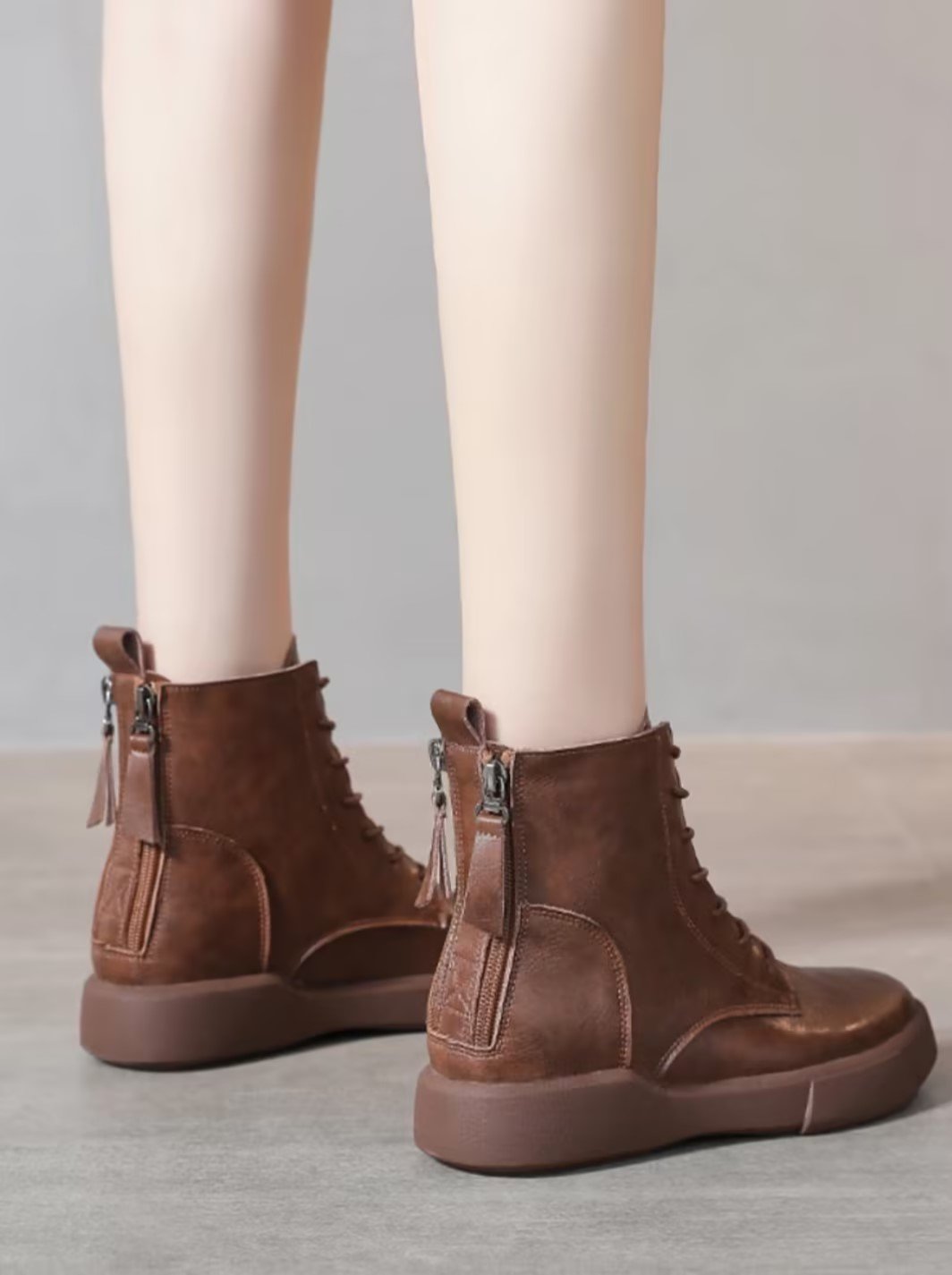 Women's Flat Lace-Up Rear Zip Retro Boots