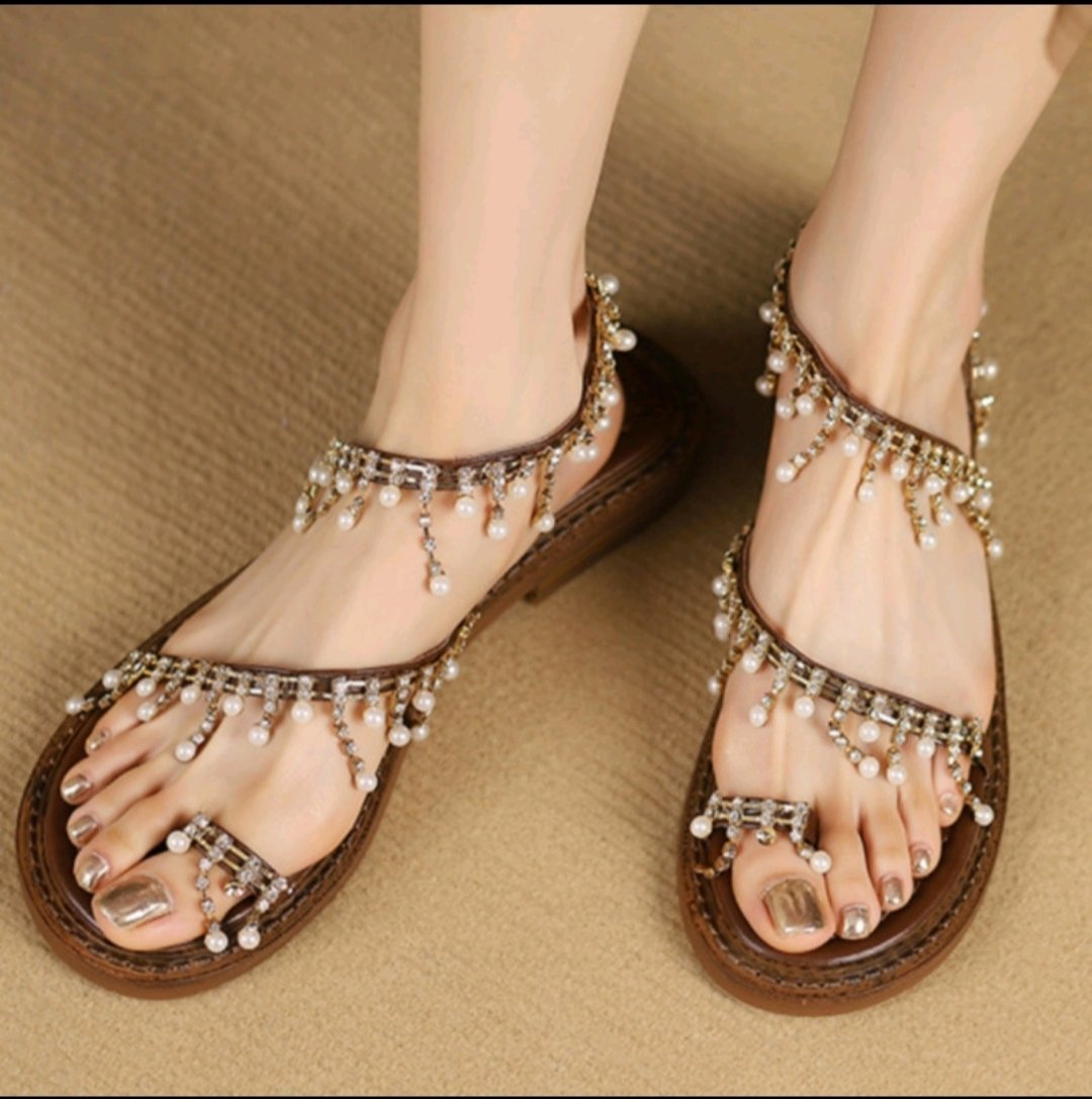 Women's Rhinestone Toe Flat Sandals