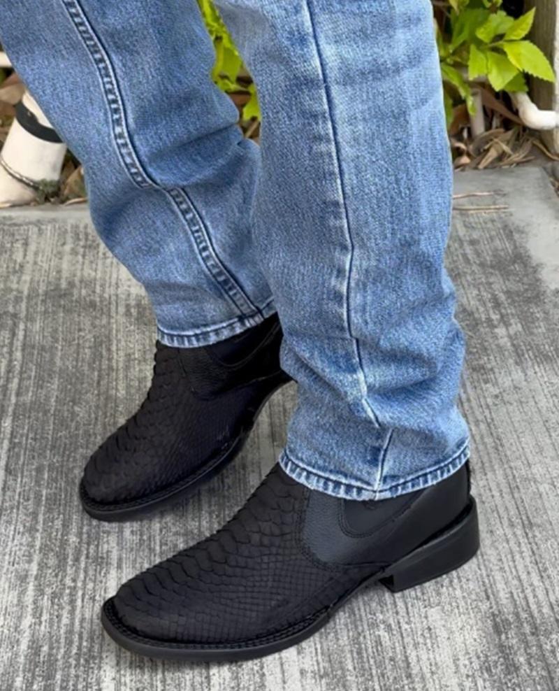 Kevin Boots