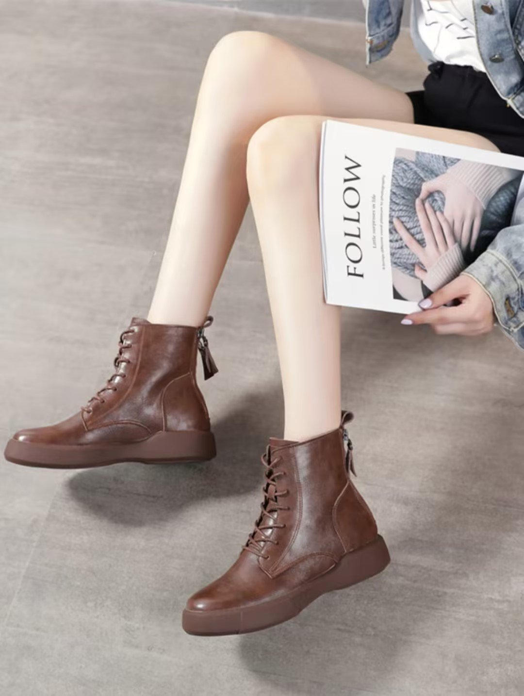 Women's Flat Lace-Up Rear Zip Retro Boots