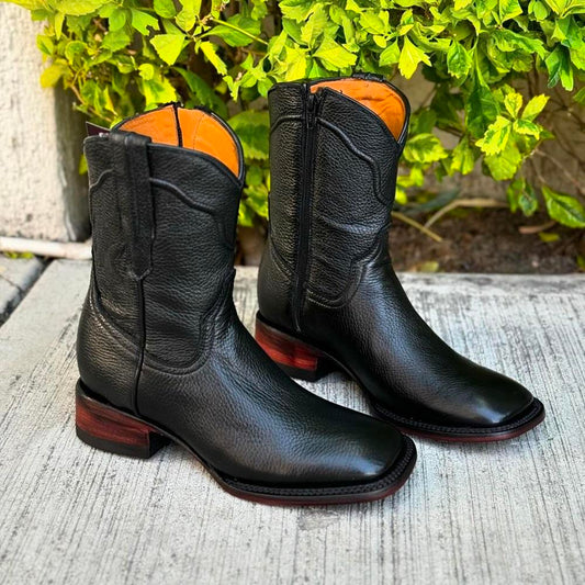 Emasariur Boots