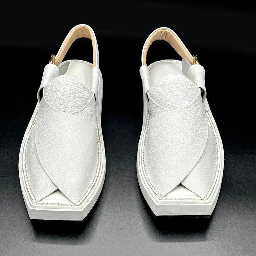 Kaptan plain white leather chappal