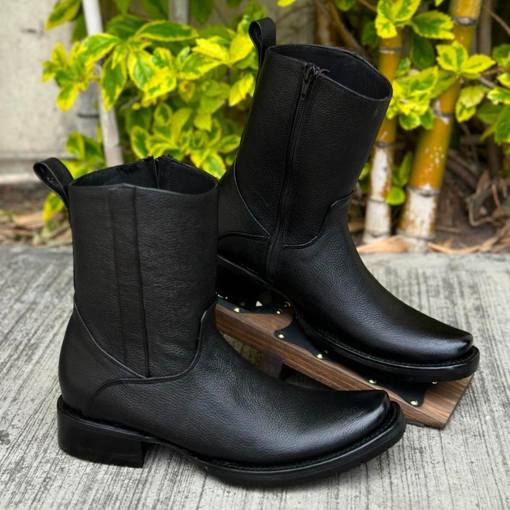 Men's Classic Handmade Leather Boots