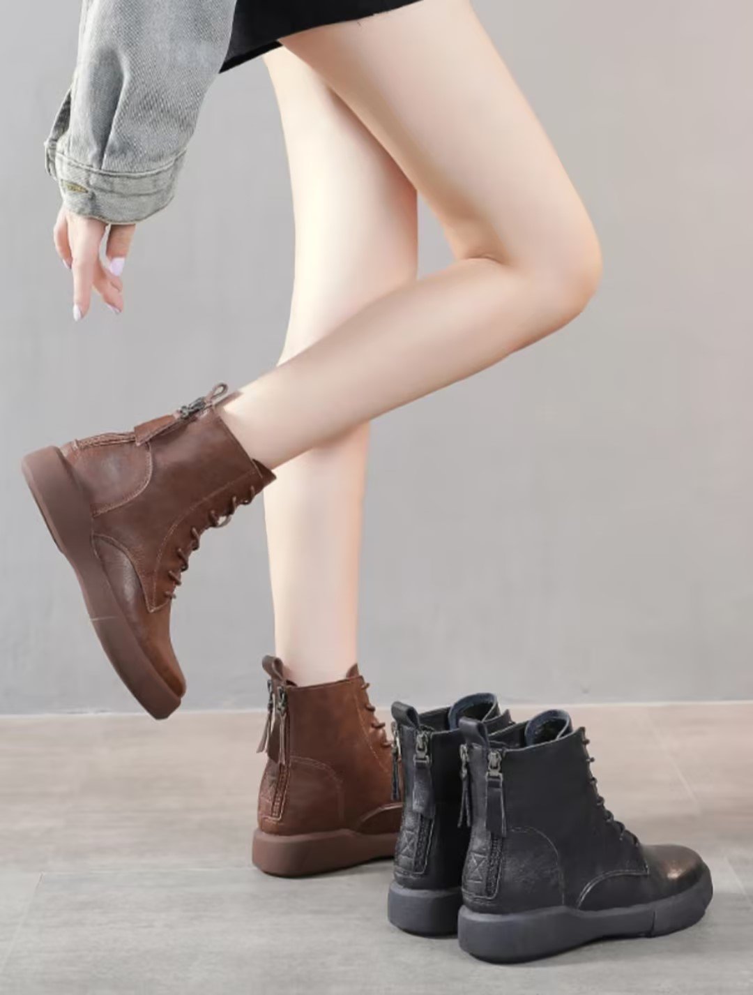 Women's Flat Lace-Up Rear Zip Retro Boots