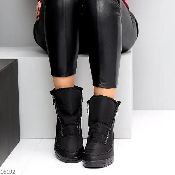 Women's Round-toed Velvet Warm Boots