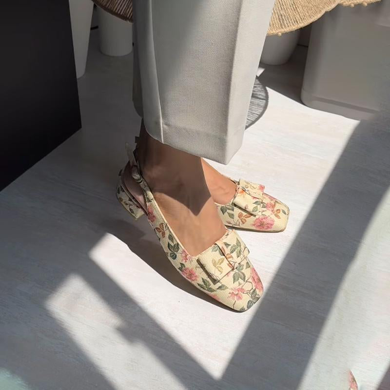 Square-toe Floral-print Low-heel Shoes