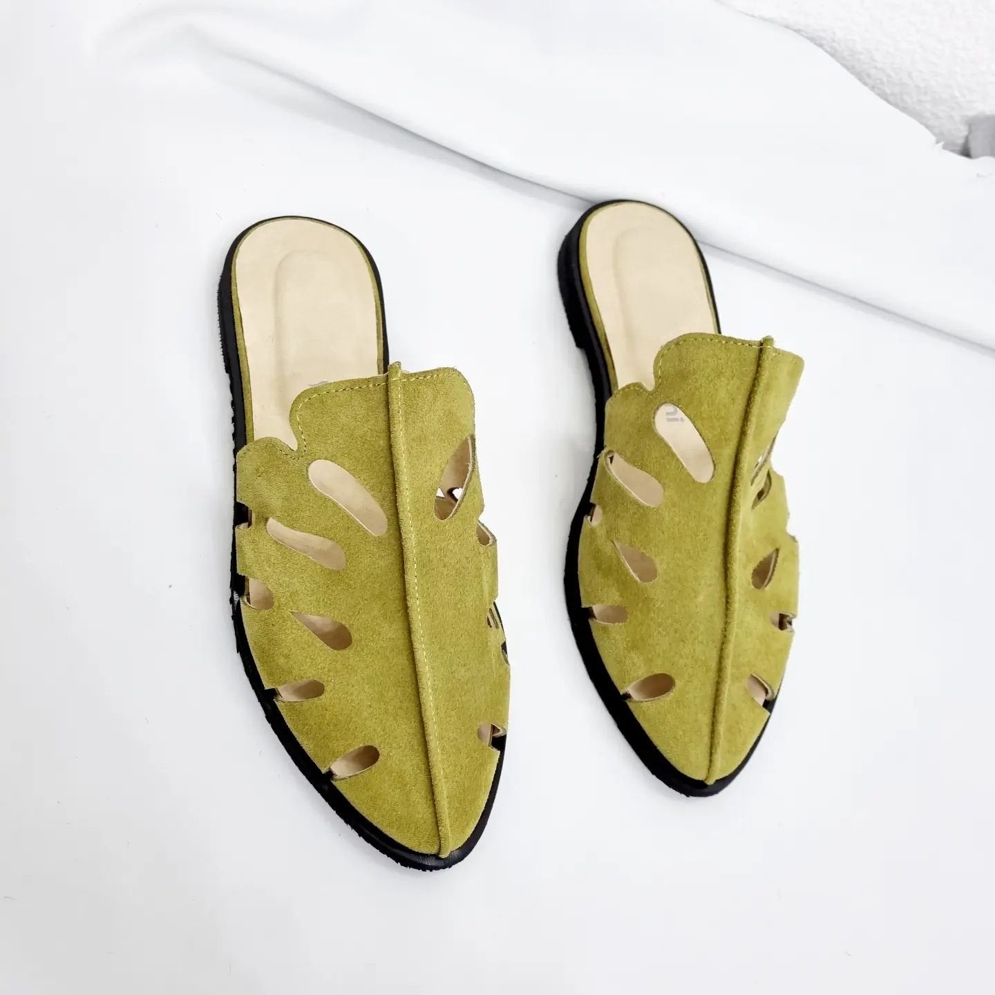 Whispering Of Leaves Mules